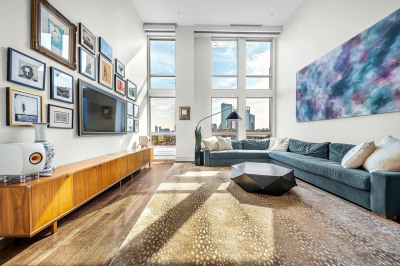 360 Newbury Street #PH807 1