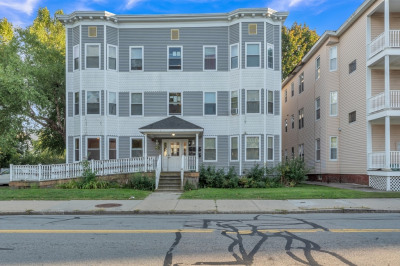 114 Elm St #1 1