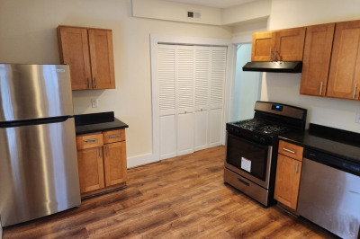 28 Centennial Place #2R 1