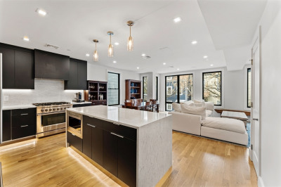 8 Mercer St #3 1