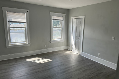 26 Douglas St #2 1