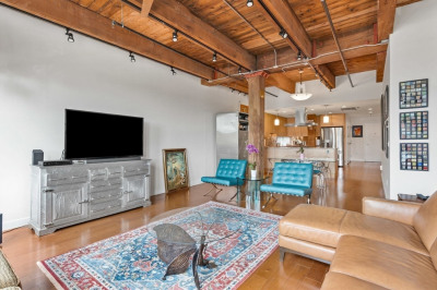 9 W Broadway #311
