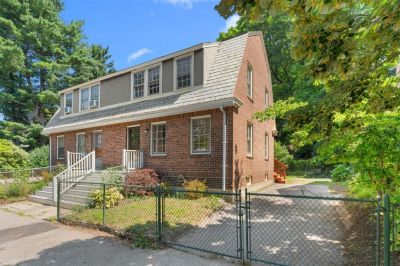 71 Highland Rd 1