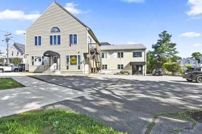 194 Rockdale Ave #2L 1