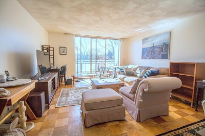 41 Park St #410 1