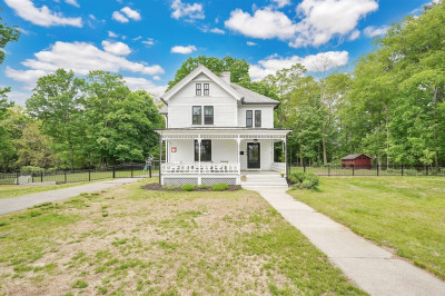 260 Longmeadow 1