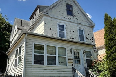 143 Arlington St 1