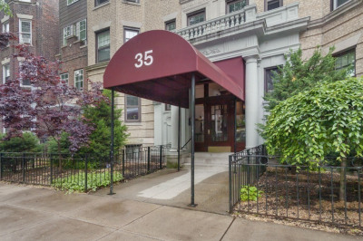 35 Queensberry St. #10 1