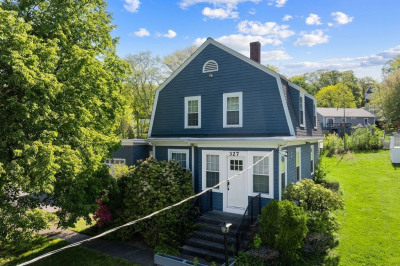327 Quincy St 1