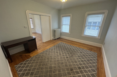 246 Highland Ave #2