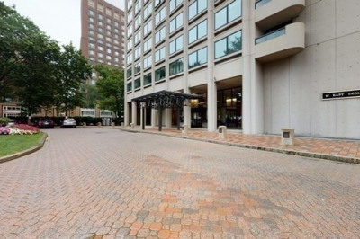 65 E India Row #4H 1
