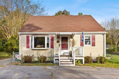 852 Burt St 1