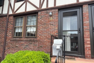 247 Washington St #13 1