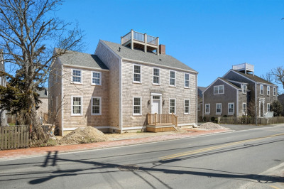2 Mariner Way 1