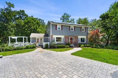 88 Elliott Dr 1