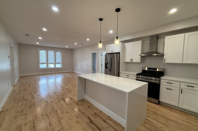 178 Washington Ave. #304 1