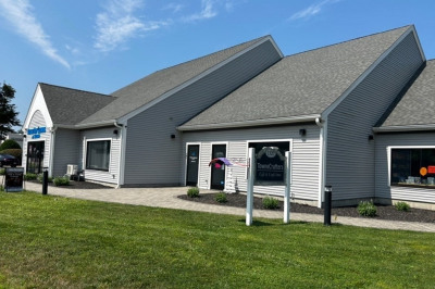 1327 Main St 1