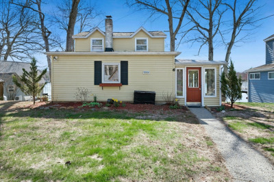 6 Cedar Pond Dr 1