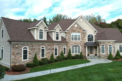 321 Greenville Rd