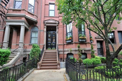 365 Beacon Street #3B 1