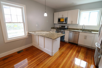 21 Seafoam Ave #3 1