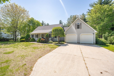 9 Lauren Ln 1