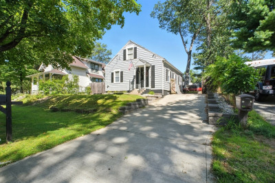98 Rollins St 1