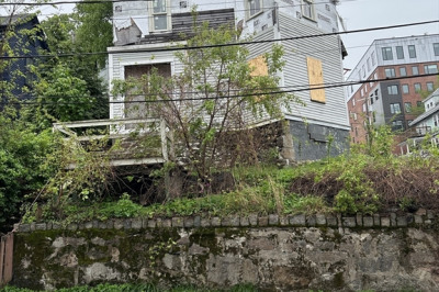18 Eldora St 1
