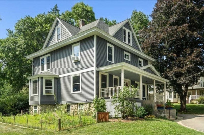 49 Brattle Street