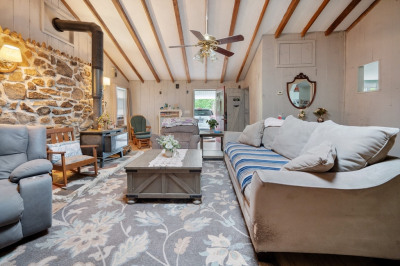35 Bernadette St 1