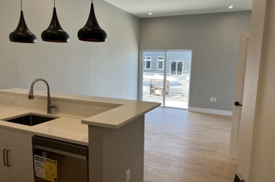 60 Cross St E #217 1