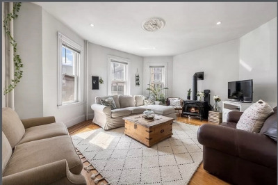 866 East Fifth #1 1
