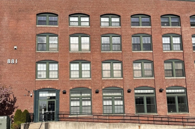 881 E 1st St #303 1