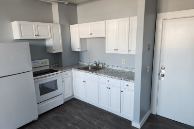 15 N Main St #35