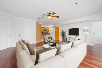 39 Fenton St #7 1