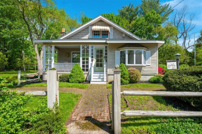 44 Maplewood Avenue 1