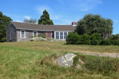 33 Menemsha Inn Rd Ch223 3