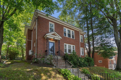 22 Holland Street #22 1