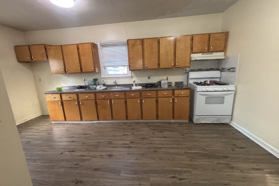 93 Jefferson St #1 1