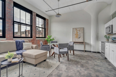 151 Chestnut #420 1