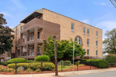 314 Riverside Ave #301