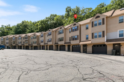 216 Morgan Dr #216 1