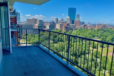 151 Tremont St #17J