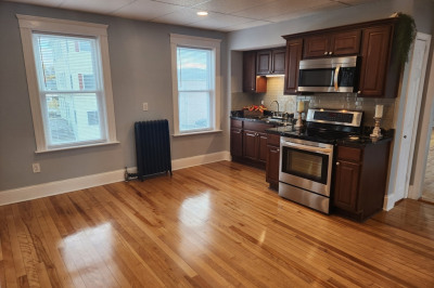 1 Plantation St #2 1