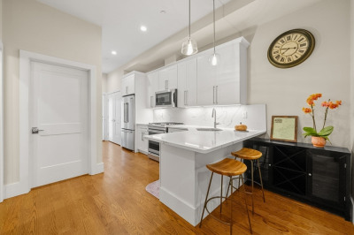 64-66 Gove St #2 1