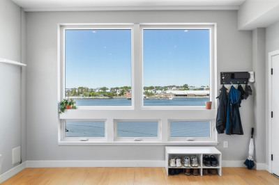 243 Condor Street #4 1