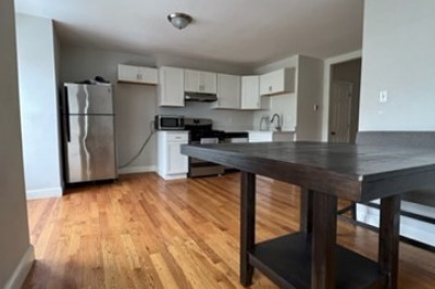 67 Marion St #3 1