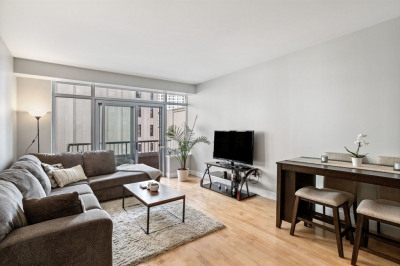 10 Bowdoin St #514 1