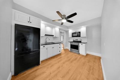 106-108 Curtis Ave #108 1