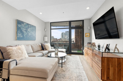 300 Commercial St #709 1